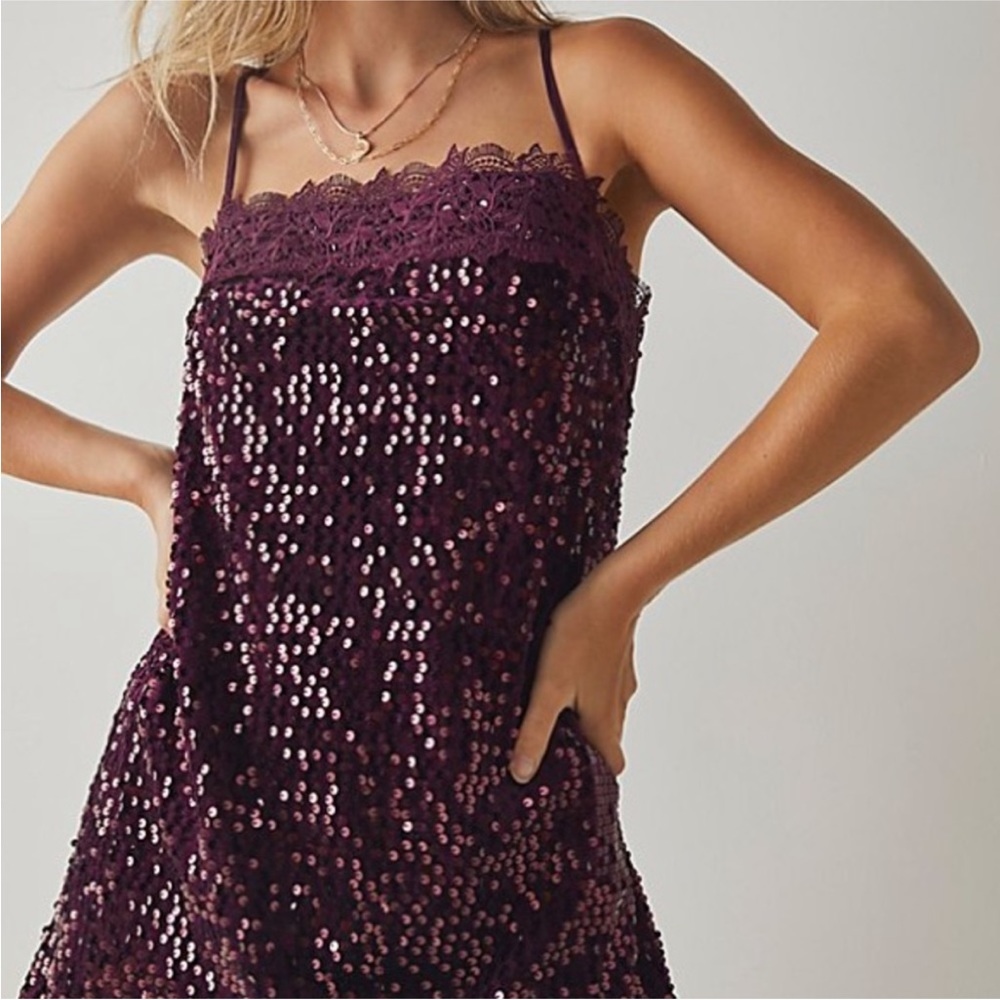 FREE PEOPLE That Girl Sequin Slip in Purple XS